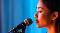 Thumbnail for past vocal control workshop video